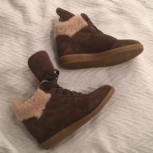 Steve Madden Wedge Heel Suede Tennis Shoes